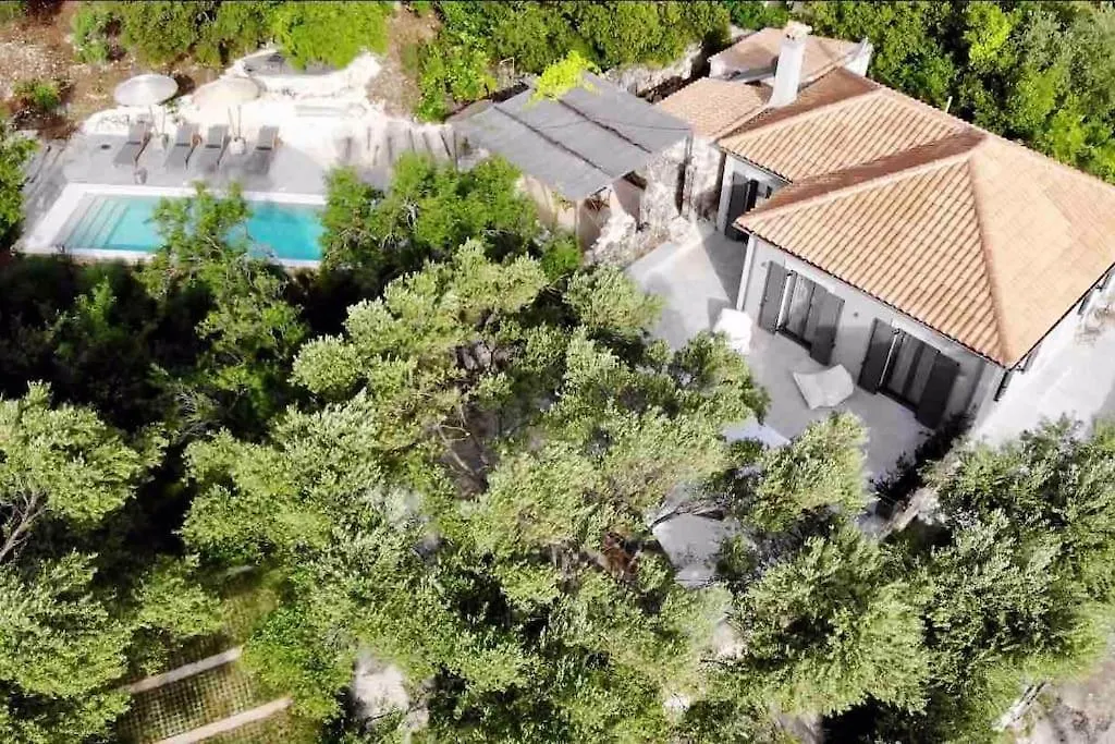Arterravilla, A Hidden Sanctuary. Makriotika 0*,  Greece