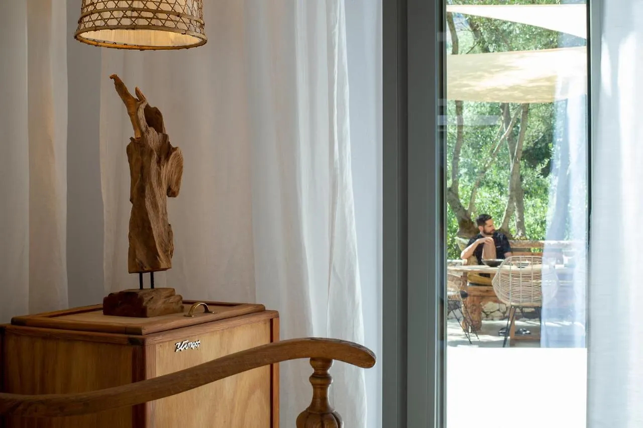 Arterravilla, A Hidden Sanctuary. Makriotika Greece